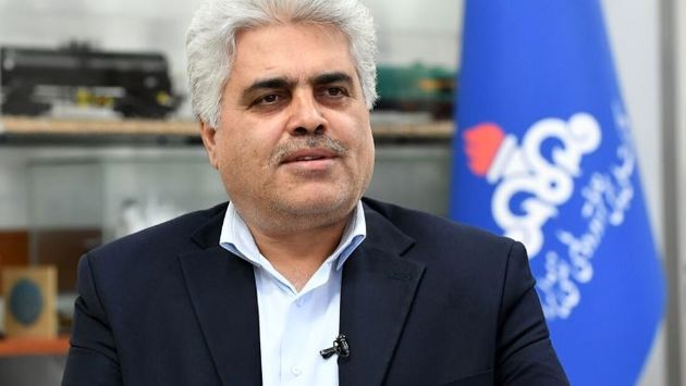 سهمیه بنزین خودروهای تعویض پلاکی قطع نمی‌شود