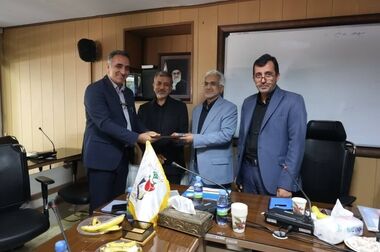  برگزاری آیین تکریم بازنشستگان با حضور استاندار کردستان و مسئولان بیمه دی