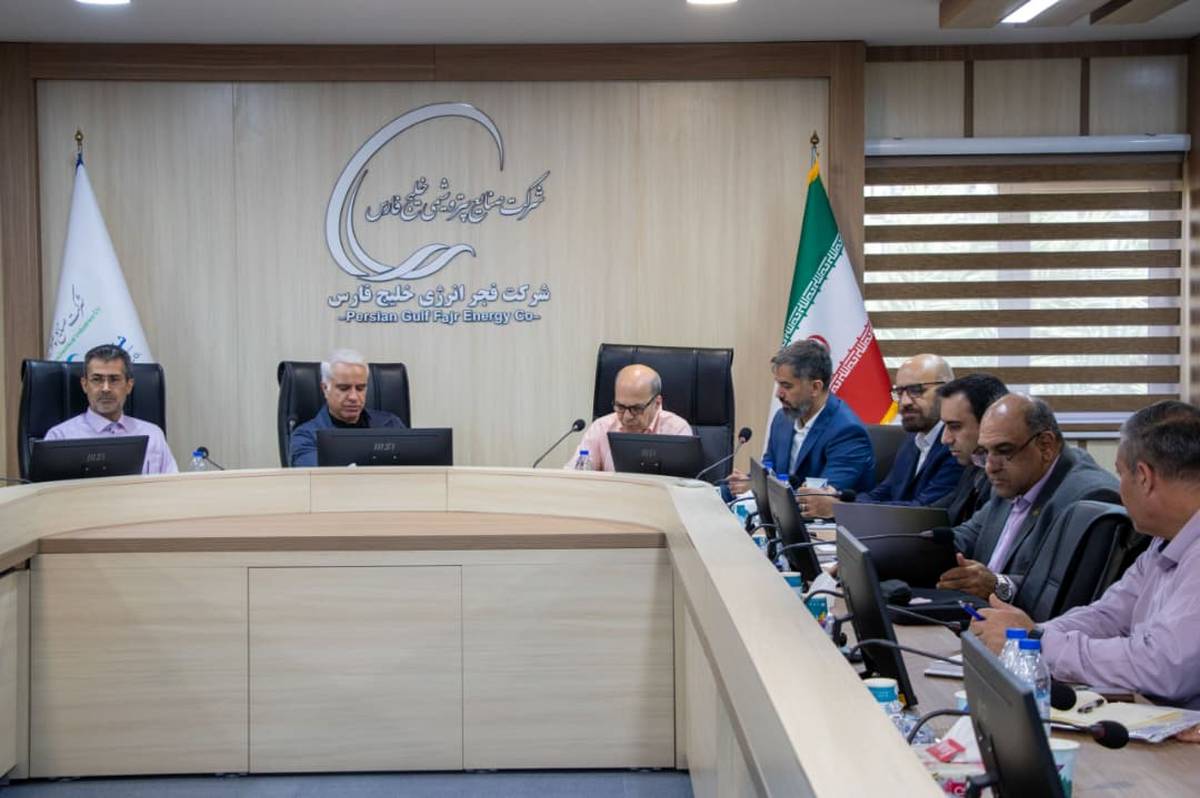گام‌های جدید شرکت فجر انرژی خلیج‌فارس در مدیریت عملکرد و توسعه قابلیت‌های سازمانی