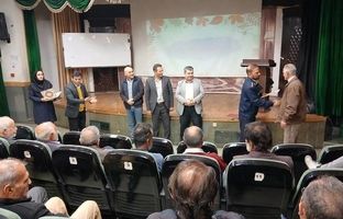 تجلیل رانندگان قانونمند ناوگان حمل و نقل عمومی منطقه 2 پایتخت