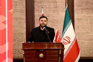 خدمت رسانی شبانه روزی خودپردازهای سیار بانک شهر به زائران اربعین در مرز مهران