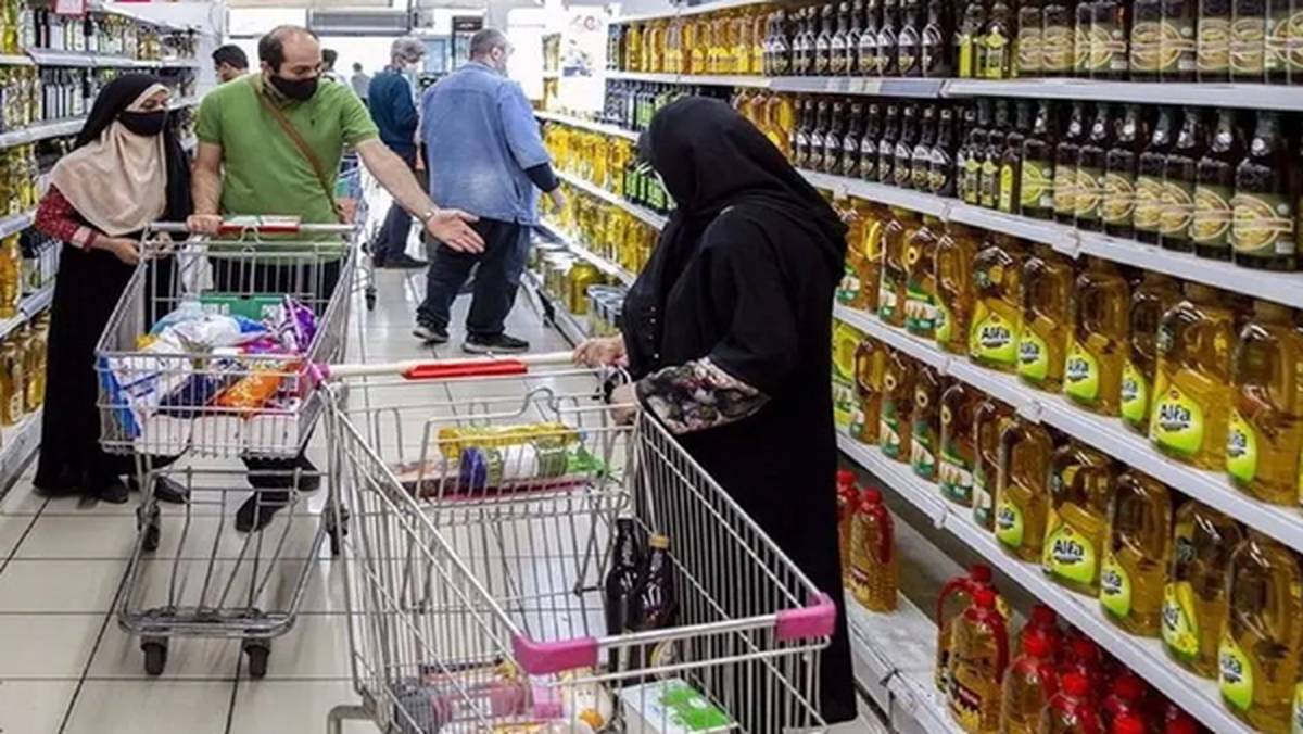 تکانه‌های ارزی در بازار کالای اساسی و معیشت مردم+جدول قیمت‌ها