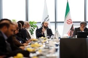 بررسی اهمیت، وضعیت و جایگاه تطبیق مقررات در شرکت ها و سازمان های غیربانکی