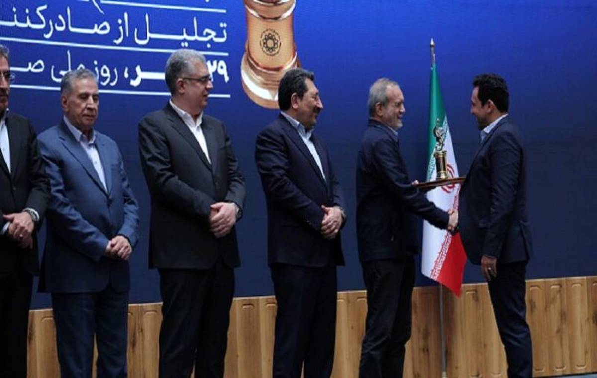 تقدیر رییس جمهور از عملکرد صادراتی درخشان شرکت نفت سپاهان