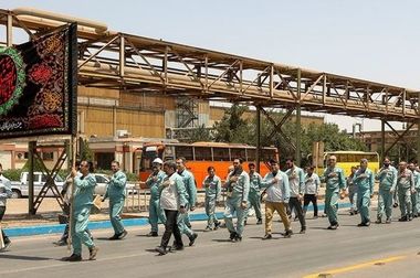 حضور رئیس هیات عامل ایمیدرو در فولاد مبارکه و تأکید بر تداوم جریان تولید
