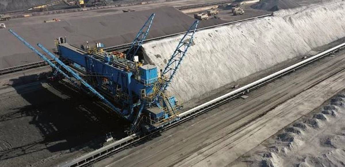 ساخت، نصب و راه‌اندازی ماشین برداشت دوطرفه در ناحیه آهن‌سازی فولاد مبارکه