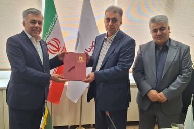 دیدار مدیرعامل صبانور با فرماندار بیجار؛ تأکید بر توسعه متوازن، مسئولیت اجتماعی عادلانه و رفع محرومیت‌ها