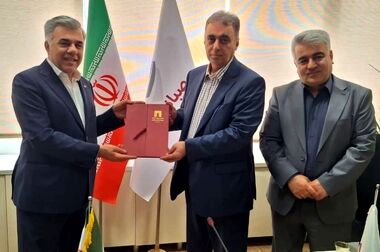 دیدار مدیرعامل صبانور با فرماندار بیجار؛ تأکید بر توسعه متوازن، مسئولیت اجتماعی عادلانه و رفع محرومیت‌ها
