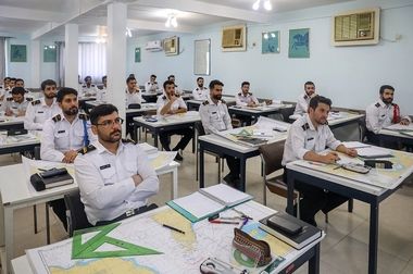 فعالیت پایدار خطوط مسافربری کشتیرانی والفجر در خلیج‌فارس/ هیچ‌گونه اختلالی در سفر‌های دریایی پاییزی وجود ندارد