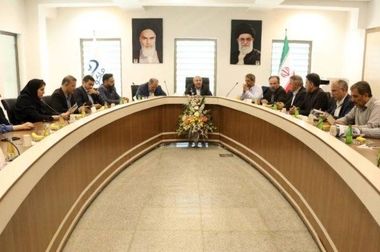  بررسی راهبردهای توسعه فرهنگی و اقتصادی ماکو در نشست شورای فرهنگ عمومی منطقه آزاد و کمیسیون فرهنگی مجلس