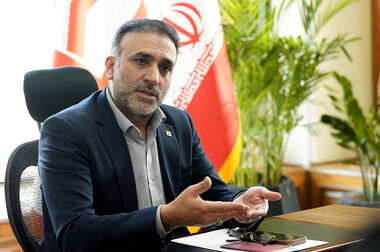  مدیر امور شعب منطقه شرق کشور: معیشت کارکنان از اولویت های مدیران ارشد بانک است