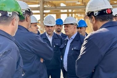  ارائه گزارش عملکرد واحدها در نخستین جلسه: اولویت‌ها برای رفع نواقص مشخص شد / صادقی در نخستین نشست مدیران: مسیر موفقیت از هم‌افزایی و اعتماد می‌گذرد