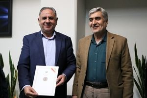  تقدیر دستیار ویژه رئیس‌جمهور از دکتر ارسلان کاظم‌پور به‌دلیل مدیریت موفق هلدینگ بهشهر و عملکرد درخشان شرکت‌های گروه