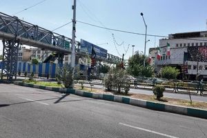 پل‌های عابر پیاده مکانیزه خیابان آزادی نوسازی می شوند