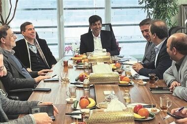 تعویض یاتاقان‌های لغزشی ۴۰۲ تنی کپسول آسیاب خط ۱ واحد گندله‌سازی