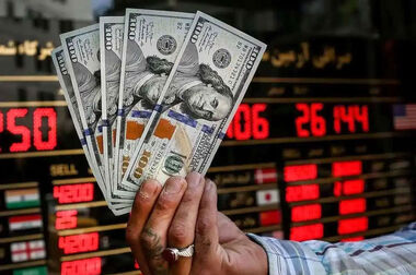 دلار فرو ریخت/ ریزش لحظه‌ای ادامه دارد