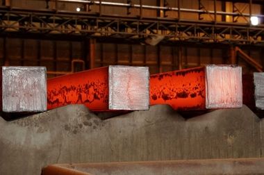 تحریم، انرژی، صادرات؛ فولاد خوزستان چگونه سه‌ضلعی صنعت را مدیریت کرد؟