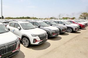 جزئیات بیشتر از ثبت نام خودروهای وارداتی/ چه خودروهایی امکان فروش در طرح جدید را دارند؟