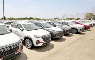 جزئیات بیشتر از ثبت نام خودروهای وارداتی/ چه خودروهایی امکان فروش در طرح جدید را دارند؟