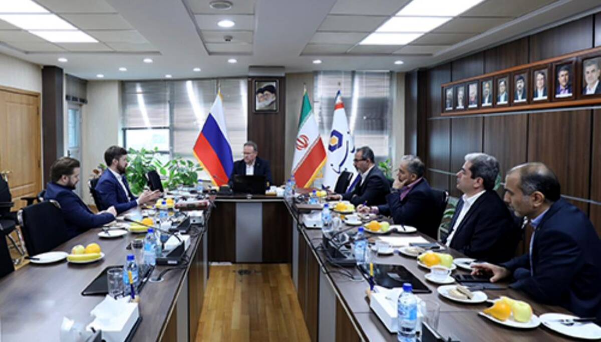  مذاکرات بانک سینا و بانک VTB روسیه جهت تأمین مالی تجار ایرانی و روسی