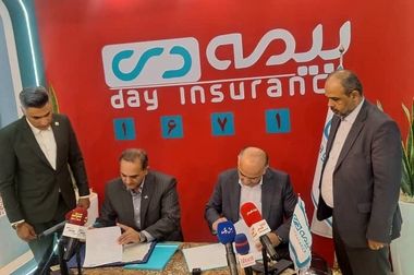 در شرایط حساس کنونی با تمام ظرفیتها در کنار مردم هستیم