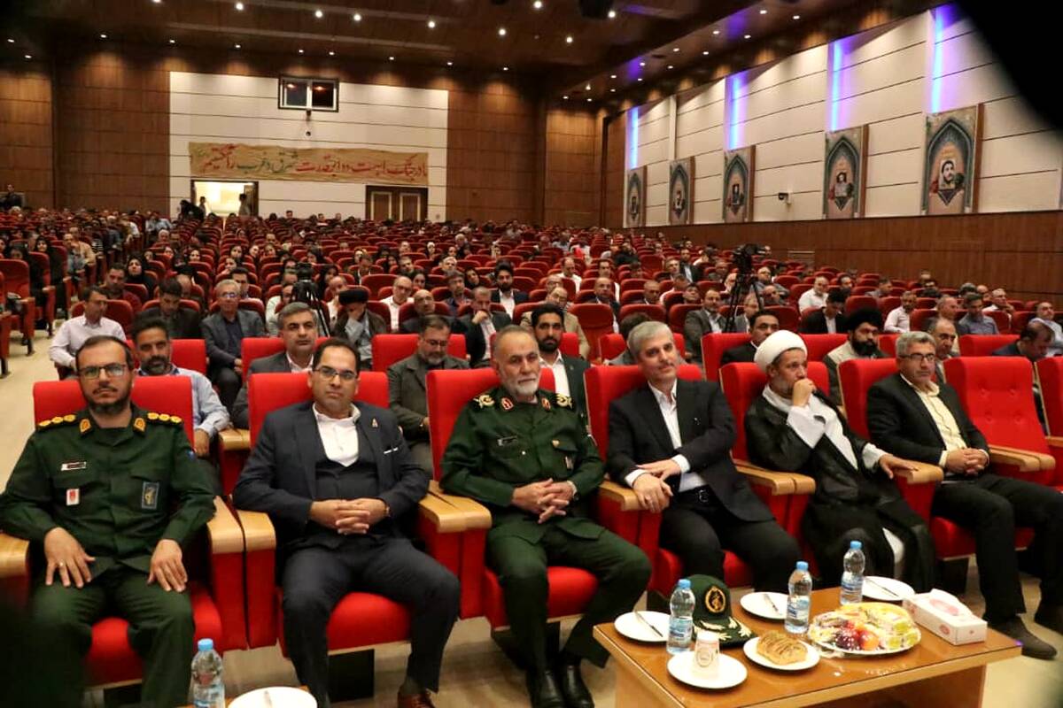 یادواره شهدای صنعت نفت فارس در پتروشیمی شیراز برگزار شد+ویدئو