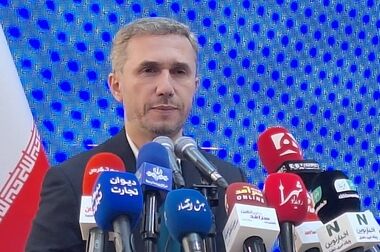 تعامل شهروندان با مدیریت شهری در ستاد تبلیغاتی «من شهردارم» منطقه ۵