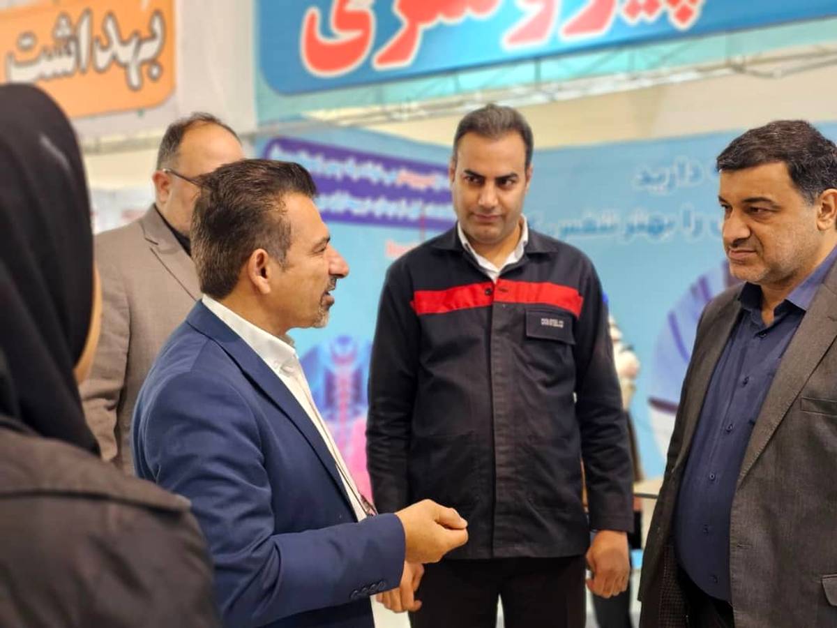 بازدید مدیرعامل شرکت فولاد اکسین از معاینات ادواری طب کار فولاد مردان اکسینی / سلامت کارگران اولویت ماست