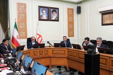 شرکت‌های زیرمجموعه بخش جدایی‌ناپذیر بانک هستند