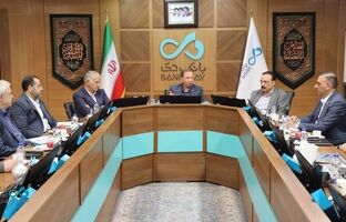 تحول در بانک دی؛ از تسهیلات آنلاین تا راه‌اندازی هلدینگ IT
