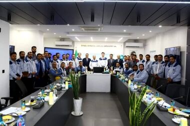 بهره برداری از اولین نمونه گیر اتوماتیک کامیونی در فولاد سنگان
