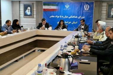 نیاز شرکت‌های دارویی به مواداولیه تهیه دارو با کشت کنترل شده شقایق الیفرا قابل تأمین است