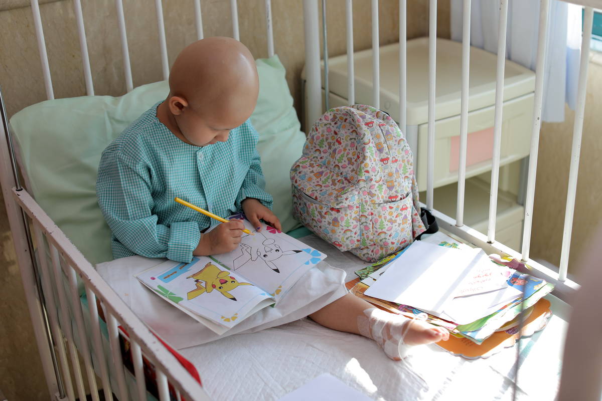 جلسات ژورنال کلاب محک، گامی بلند برای پیش آگهی، تشخیص و درمان سرطان کودکان 