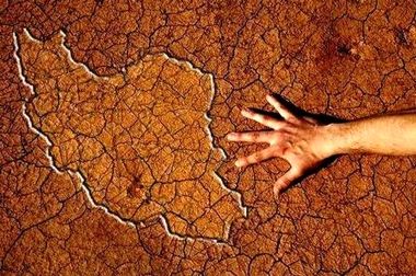 بحران فرونشست اصفهان با انتقال آب دریای عمان حل نمی‌شود