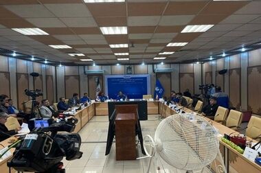 پیرمحمدی: آغاز اجرای برنامه کاهش مصرف سوخت ایران‌خودرو از سال گذشته/تولید انبوه خودروهای هیبریدی از سال آینده