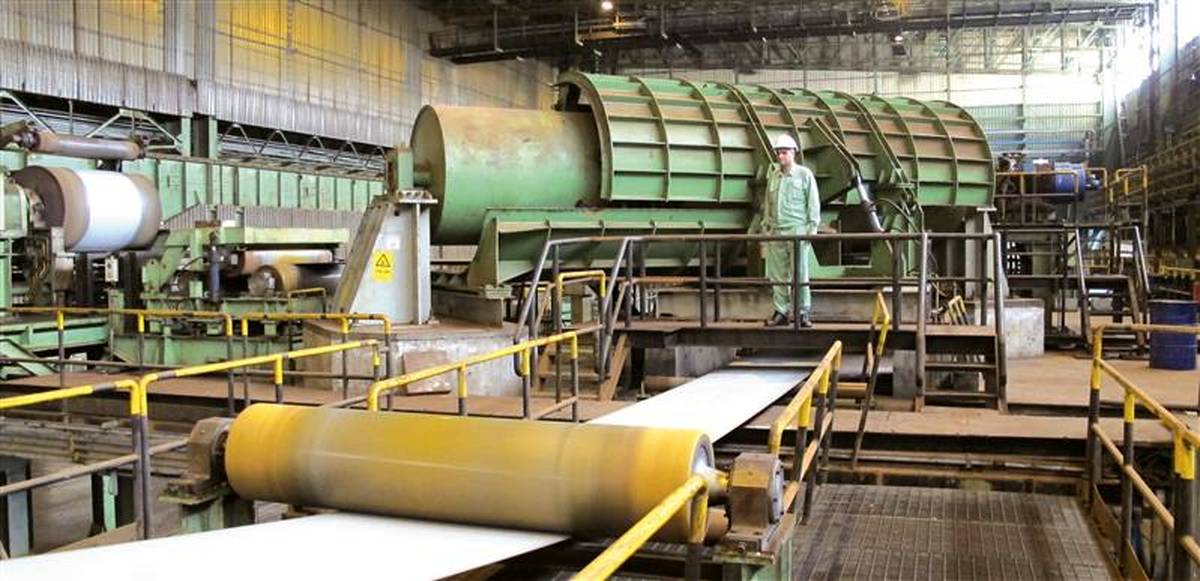 شکسته‌شدن رکورد بازده کمّی و کیفی محصول در خط تاندم مداوم فولاد مبارکه