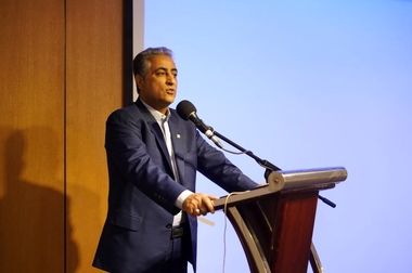 تأکید بر توسعه خدمات دیجیتال، حمایت از تولید اشتغال‌زا و افزایش نقش آفرینی مدیریت های استانی این بانک در تصمیم گیری ها و سیاست های کلان بانکی