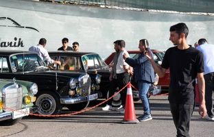 گردهمایی خودروهای تاریخی مرسدس بنز به یاد استاد شهریار