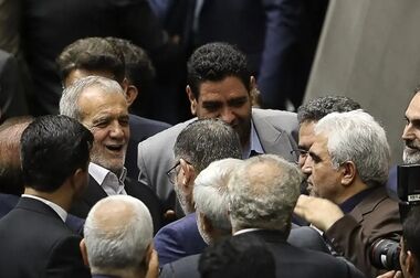 اقتصاد امروز کشور نیازمند تلاش و همتی همگانی است