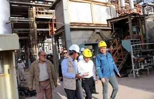 بازدید مدیرعامل شرکت ملی صنایع پتروشیمی از شرکت فجر انرژی