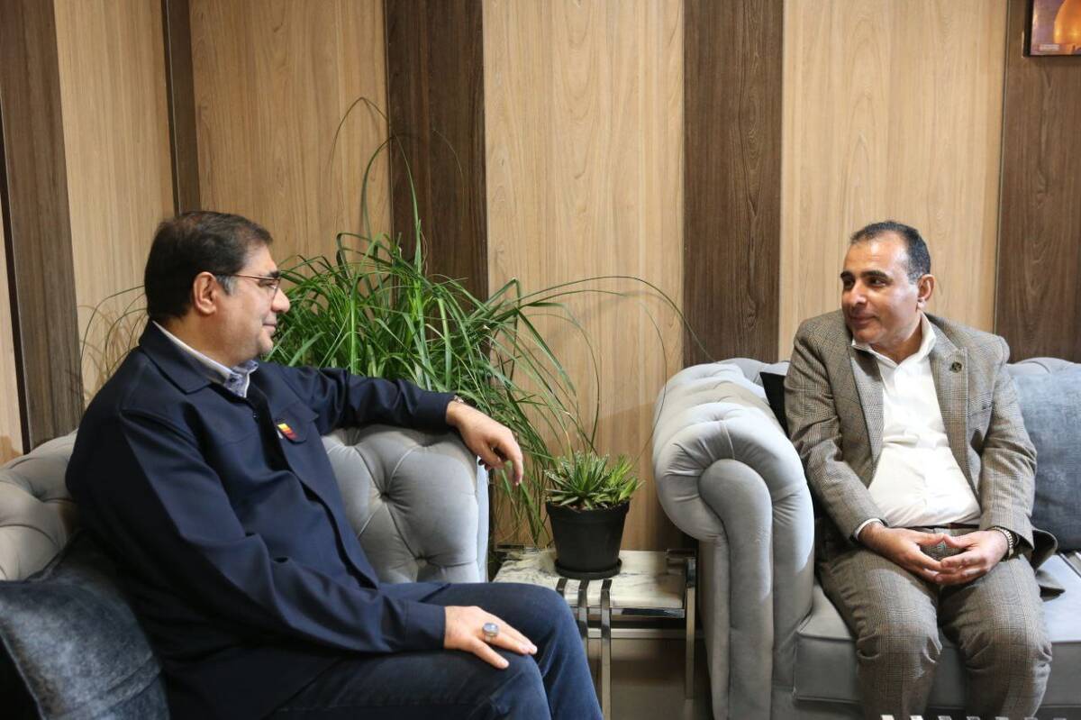  دیدار معاون محیط زیست انسانی اداره کل حفاظت محیط زیست خوزستان با قائم مقام مدیرعامل فولاد خوزستان
