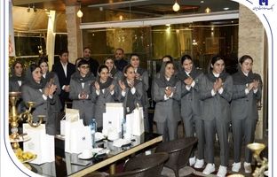 دختران افتخارآفرین فوتسال ایران با همراهی بانک صادرات ایران رهسپار مسابقات جهانی شدند