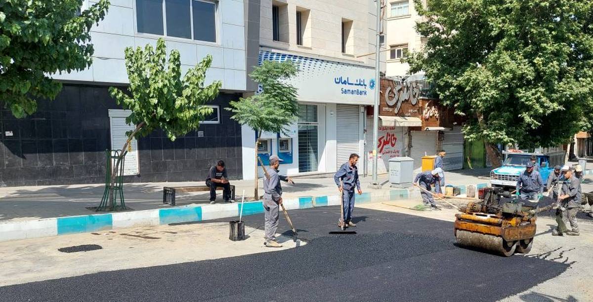 ثبت رکورد جدید در پخش آسفالت منطقه یک با ۷۱ هزار تن در پنج ماه