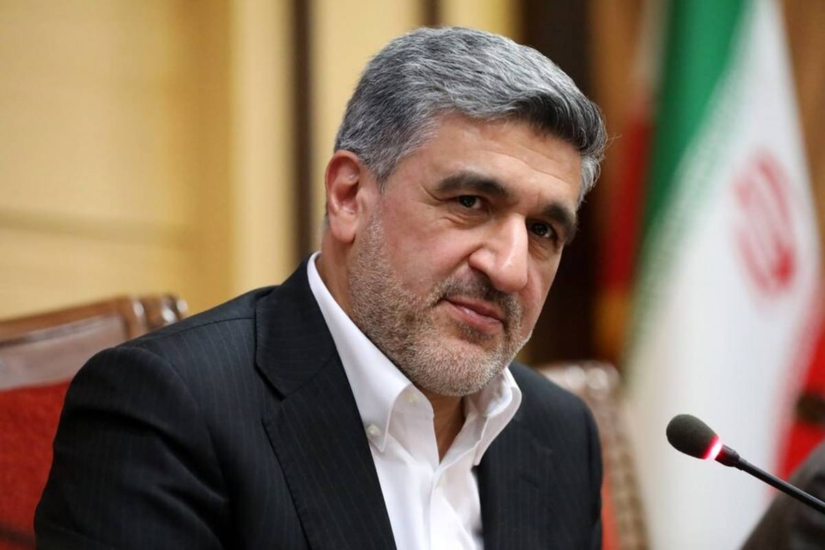 پیشنهادهای رییس سازمان بورس به وزیر ورزش، برای حل نظام‌مند چالش‌های سهام پرسپولیس و استقلال