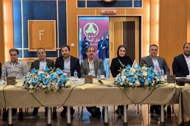 برگزاری کارگاه تخصصی «تحول دیجیتال و هوش مصنوعی» بیمه دی در زنجان