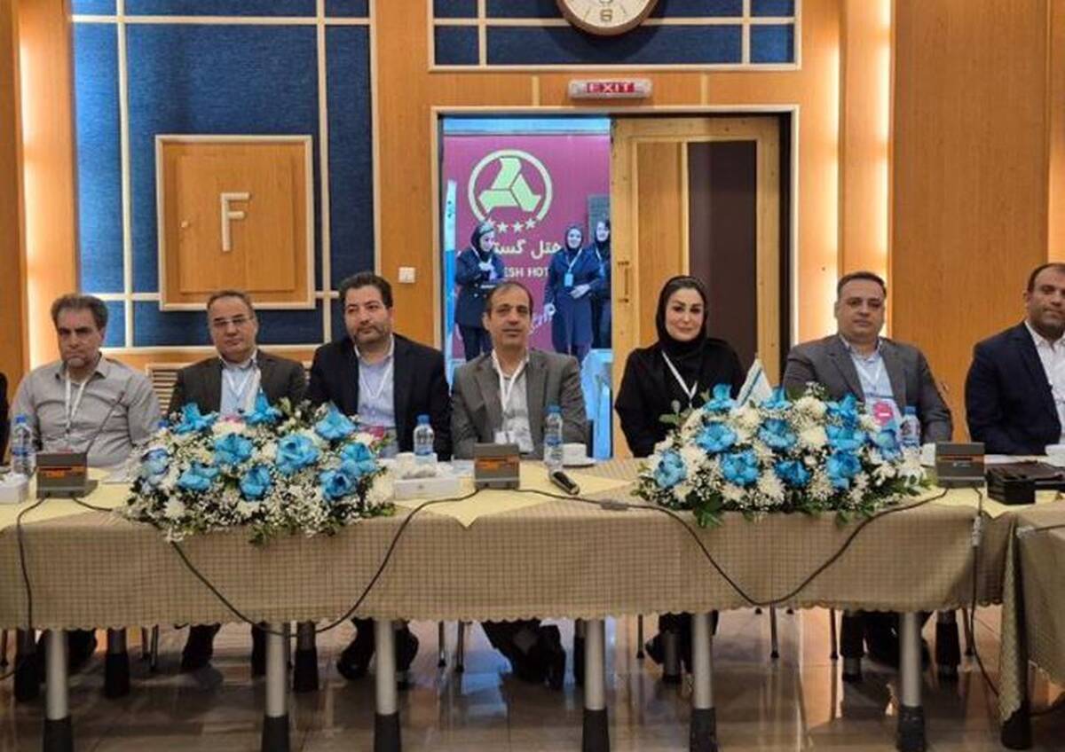 همایش آموزشی تخصصی نمایندگی‌های فروش شمال غرب بیمه دی در تبریز برگزار شد