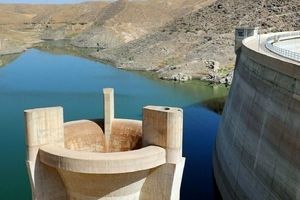 میزان ورودی سد‌های کشور نسبت به زمان مشابه سال قبل ۱۱ درصد کاهش یافت