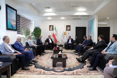 اختتامیه جشنواره «درختان رشید» در منطقه آزاد انزلی برگزار شد