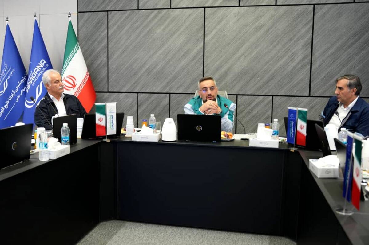 نجفی: از طرح‌های توسعه‌ای و تکمیل زنجیره ارزش متانول حمایت می‌کنم/ فخرایی: از همکاری مشترک با مبین استقبال می‌کنیم
