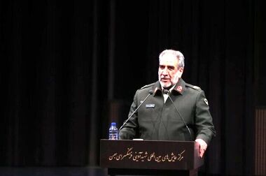 ضربه پلیس به بازار سیاه سلاح‌های غیرمتعارف در جنوب غرب تهران؛ کشف و ضبط ۳۰۰ تیغه سلاح سرد